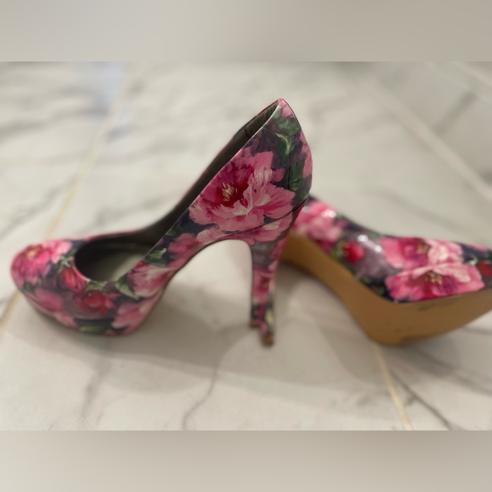 G by Guess 5” Heels